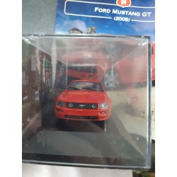 N°64 Ford Mustang GT 2005