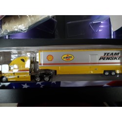 N°67 Freightliner cascadia