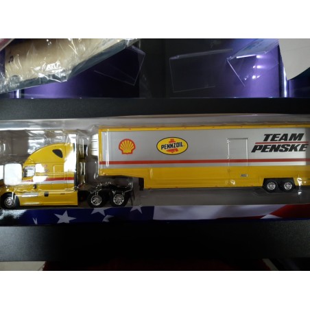 N°67 Freightliner cascadia