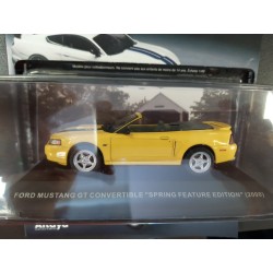 N°76 Ford Mustang GT Convertible "Spring Feature Edition" 2000